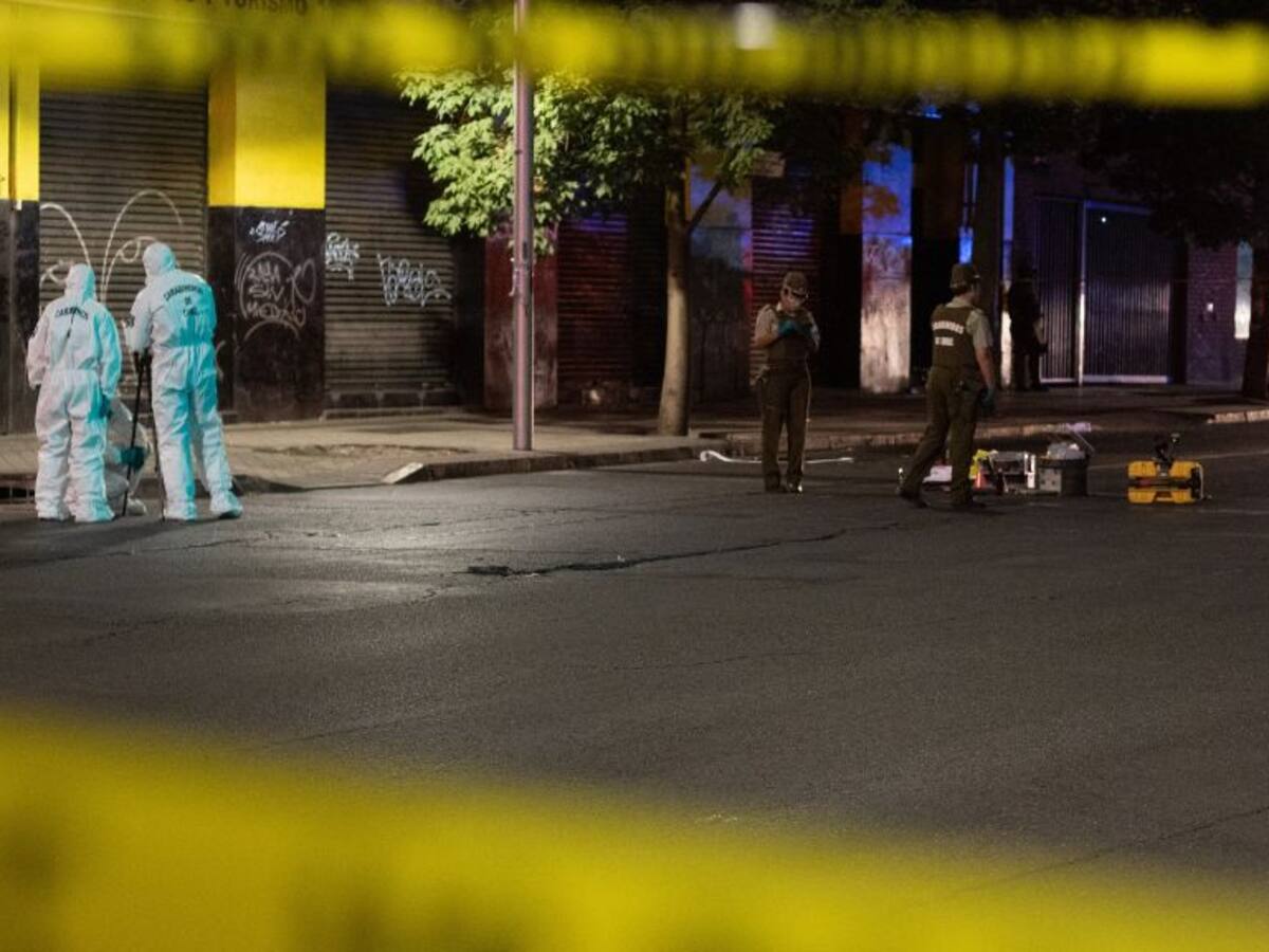 Quilicura: joven se encuentra en riesgo vital tras ser baleada en la cabeza