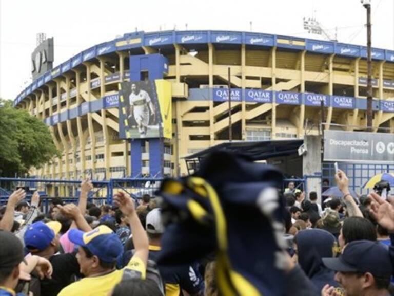 Una amenaza de bomba obliga a evacuar el estadio de Boca Juniors