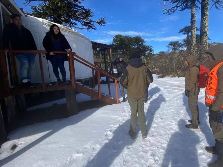 Encuentran ilesos a cuatro jóvenes perdidos en el Parque Nacional Conguillío