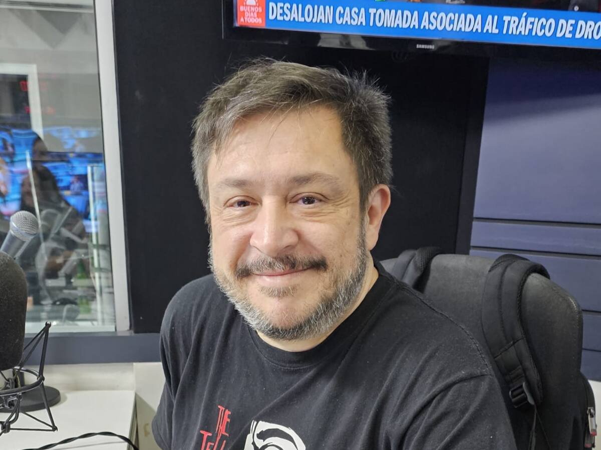 Hernán Casciari se refiere a su show “Puro Cuento” en Chile y comenta la reacción de los chilenos: ”Se ríen mucho de nuestros problemas económicos”