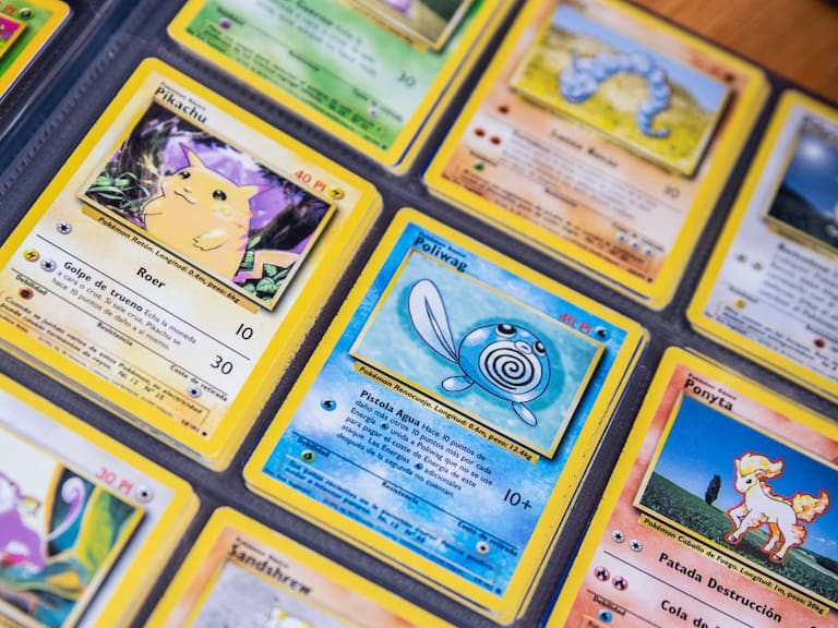 Cadena de Estados Unidos suspende la venta de cartas Pokémon debido a peleas con armas entre los compradores
