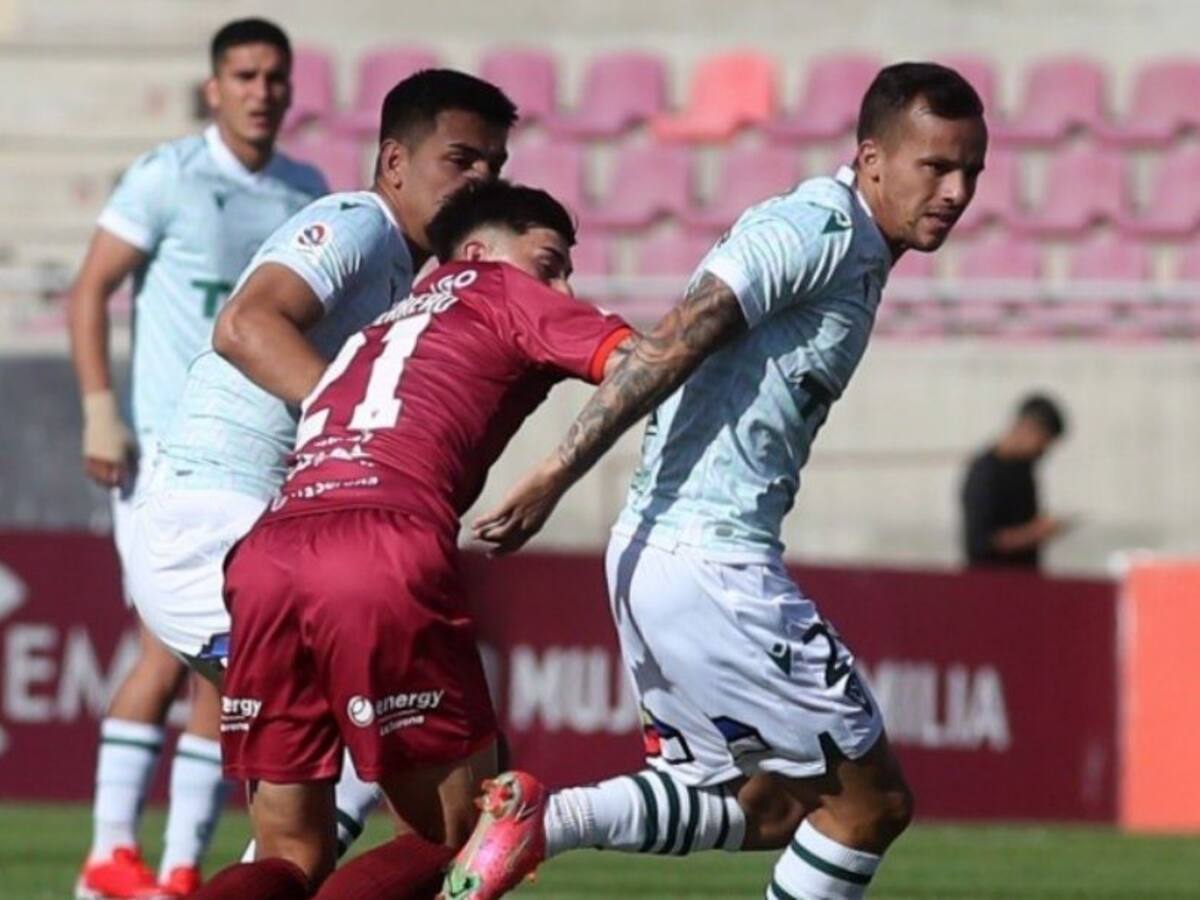 Deportes La Serena y Santiago Wanderers cerraron el Torneo Nacional 2021 con un amargo empate sin goles