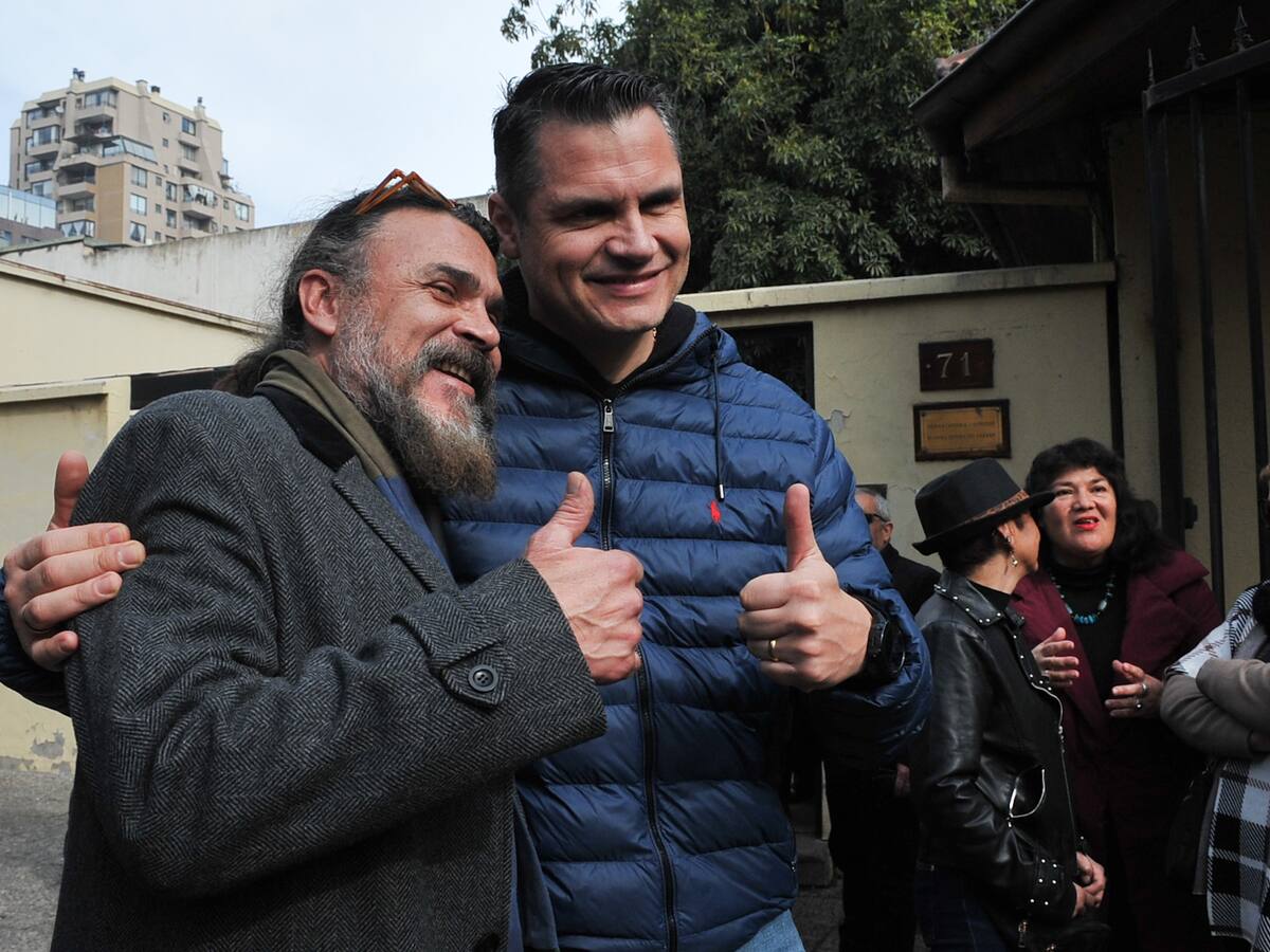 Velorio de Claudio Reyes: humoristas y otras personalidades se hacen presentes en responso del fallecido comediante