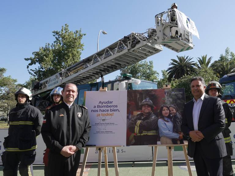 Acuerdo entre Bomberos y Aguas Andinas