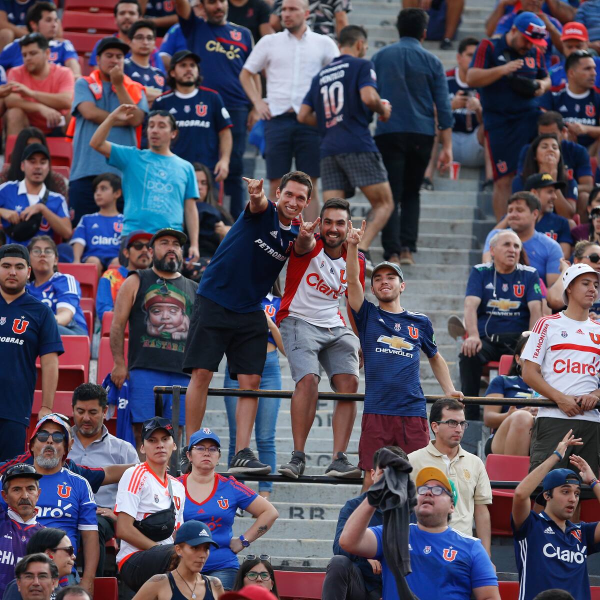 Vuelve el Nacional, y las tradiciones: anuncian posible fecha para la “Noche Azul” de la U