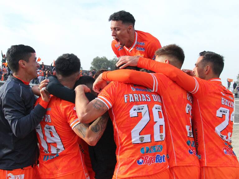 Cobreloa pide jueces de Primera División para la "final" con Magallanes y desconfía del arbitraje de la B