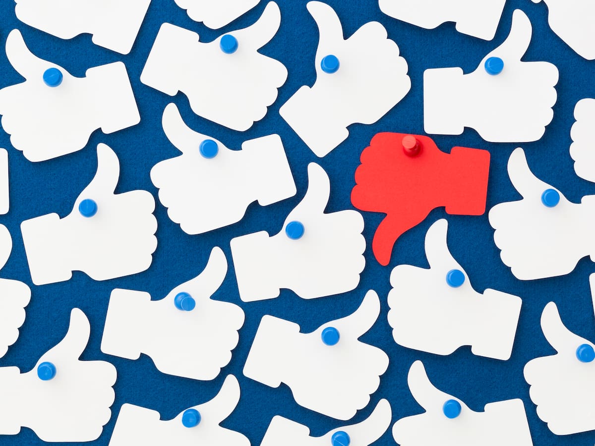 Fake news y campañas políticas: Facebook y su rol antes del plebiscito