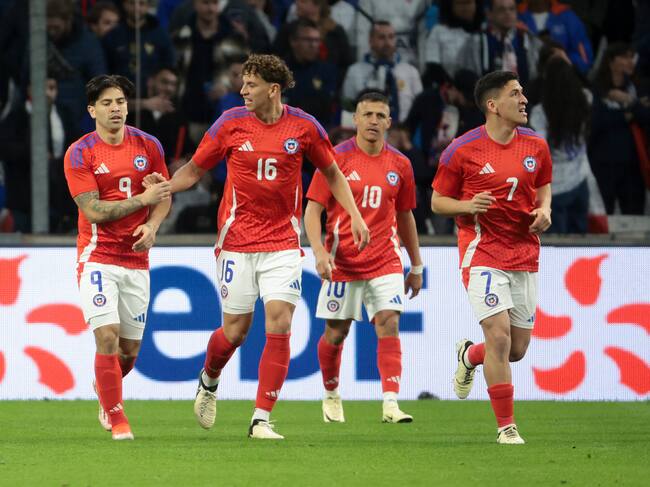 Cuándo, dónde y cómo ver en vivo el partido de Chile ante Paraguay | Getty Images
