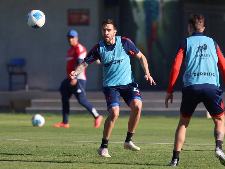 La formación de la U para su duelo ante Palestino