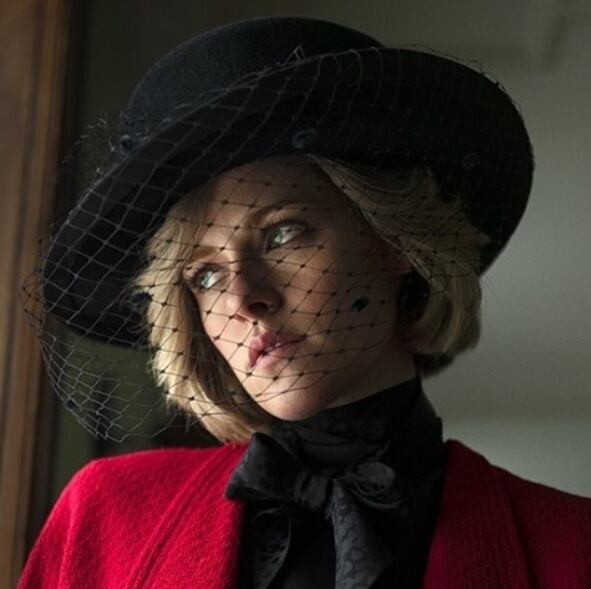 Kristen Stewart como Lady Di