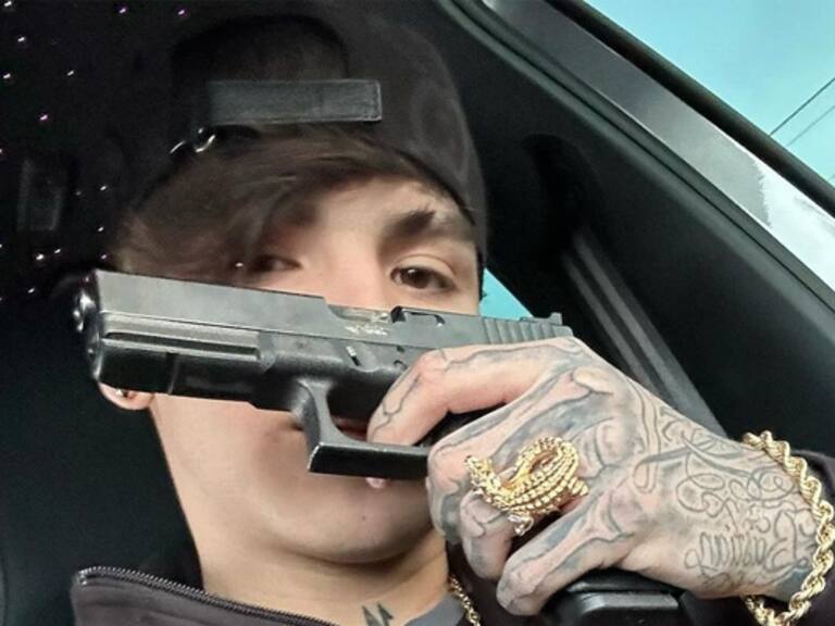 Cantante urbano “Il Nene de Oro” queda con arresto domiciliario total y arraigo nacional: fue formalizado por tráfico de armas y drogas