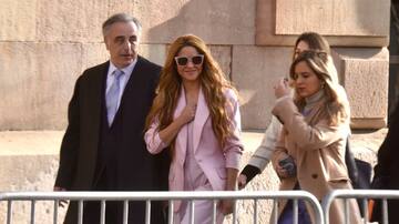 Shakira acepta acusaciones de fraude fiscal en España y paga millonaria multa para evitar la cárcel