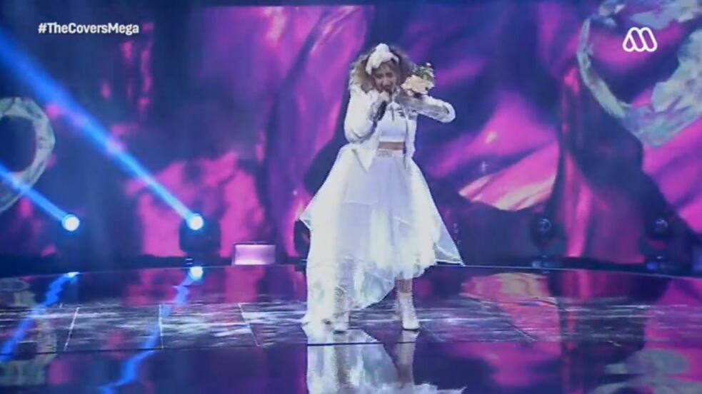 Paloma Soto imitando a Madonna en The Covers