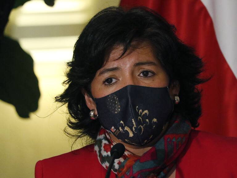 25 DE MAYO DE 2021/VALPARAISOLa presidenta del Senado, senadora Yasna Provoste ofrece un punto de prensa, en donde se refiere a la propuesta de “mínimos comunes” que la oposición entregó hace dos semanas al Ejecutivo y que aun no tiene respuesta.
FOTO: LEONARDO RUBILAR CHANDIA/AGENCIAUNO