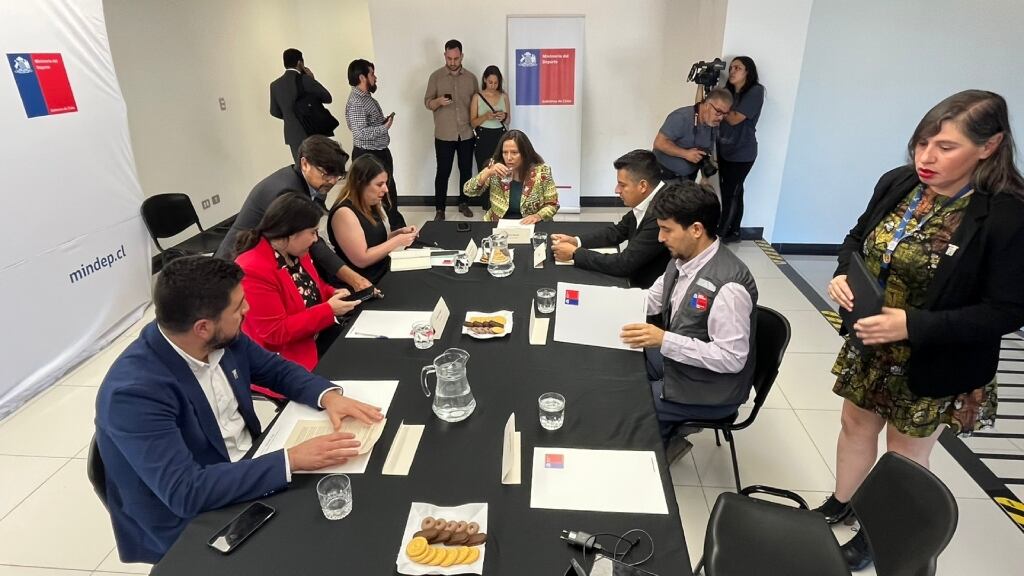 Mesa de trabajo acuerda "acciones para la labor fiscalizadora y preventiva" en busca de proteger a los futbolistas