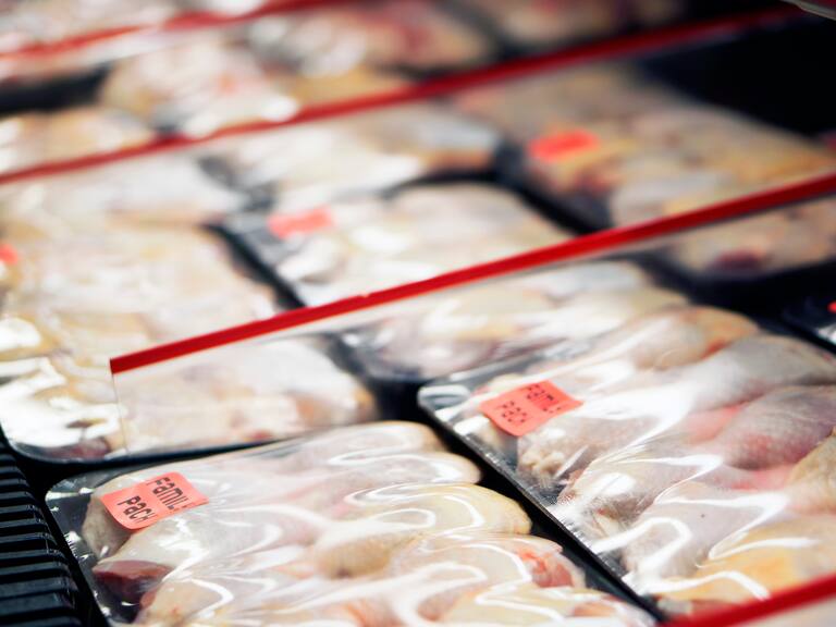 Este es el principal consumidor de pollo chileno en América Latina: es un éxito en las ventas