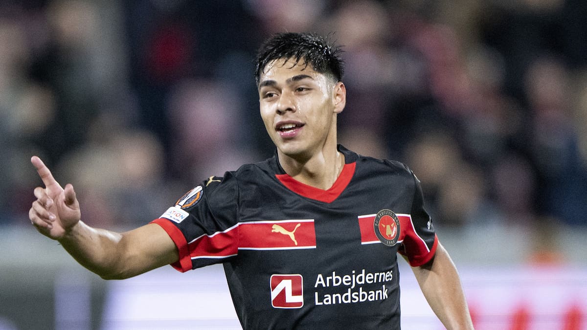 Darío Osorio sigue brillando y ahora se luce con un golazo en triunfo de Midtjylland sobre Aalborg en Dinamarca