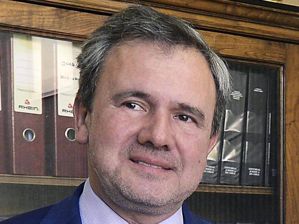 Diputado Gustavo Sanhueza fue enviado a cuarentena