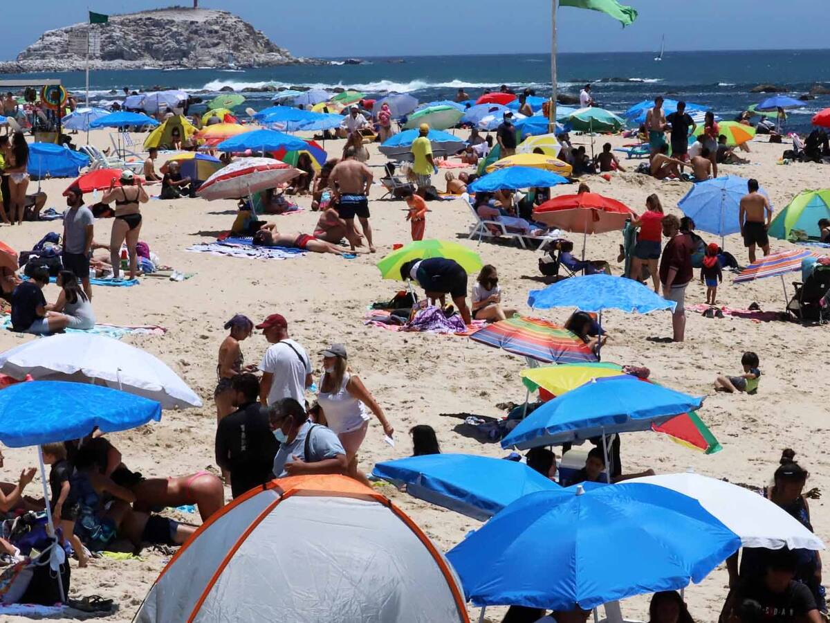 Carabineros: Más de 678 mil permisos de vacaciones de han sido emitidos en las últimas dos semanas