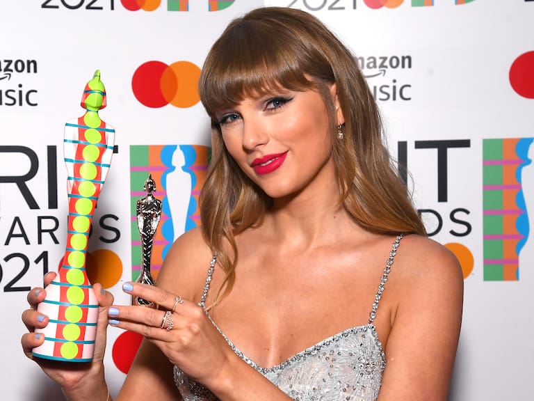 ¡Atención Fanáticos! Taylor Swift se unió a TikTok y anunció una versión en vinilo de su disco Red