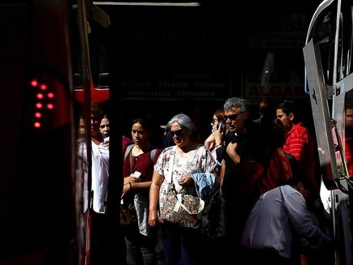 Fin de semana largo: Pasajes de bus sufrirán el lunes 2 de junio la segunda mayor alza del año