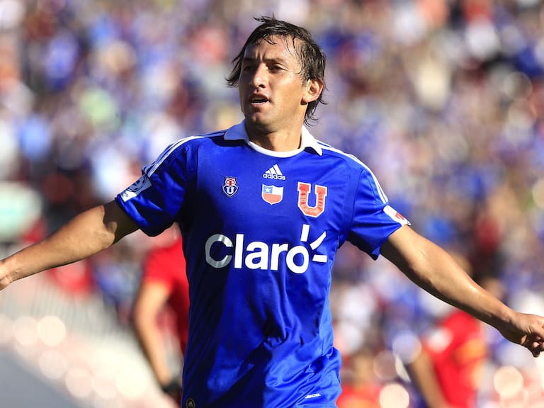 El emotivo homenaje que le realizó la U a Gabriel Vargas a días de su despedida | Agencia Uno