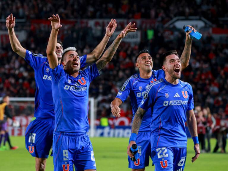 “Le dio un duro golpe al Pincha”: prensa argentina elogió a la U tras triunfazo en La Plata