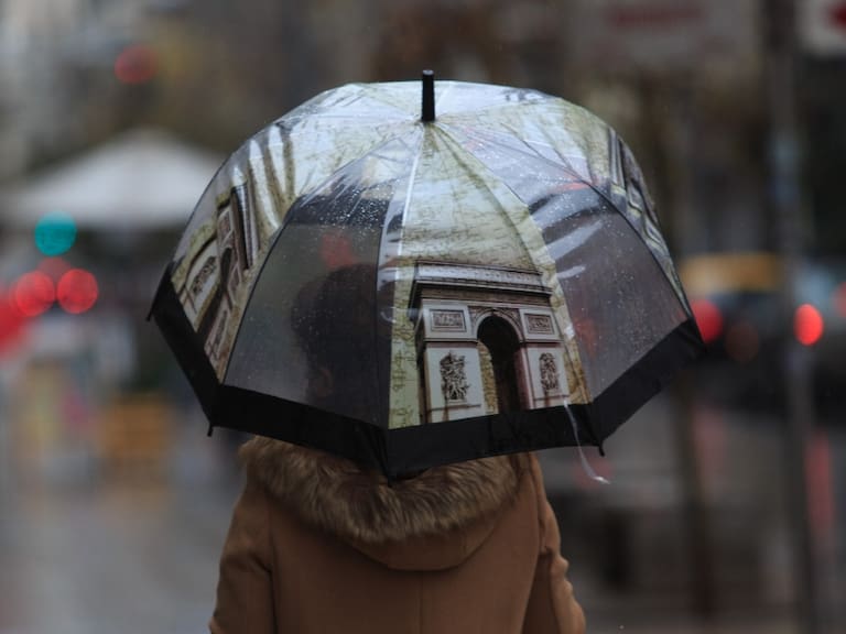 Decretan Alerta Temprana Preventiva para la Región Metropolitana por lluvias