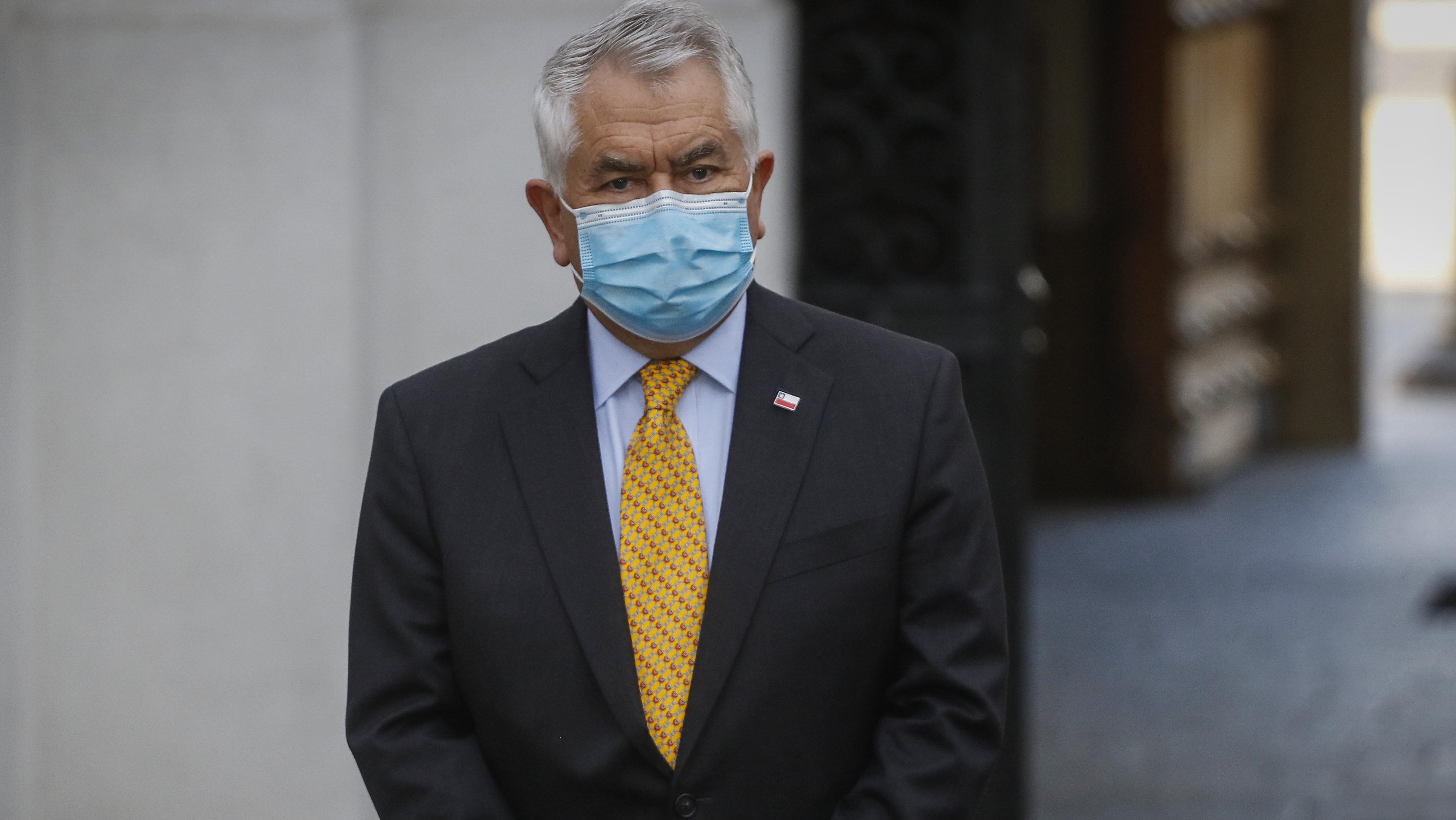 Ministro Paris por variante británica del Covid-19