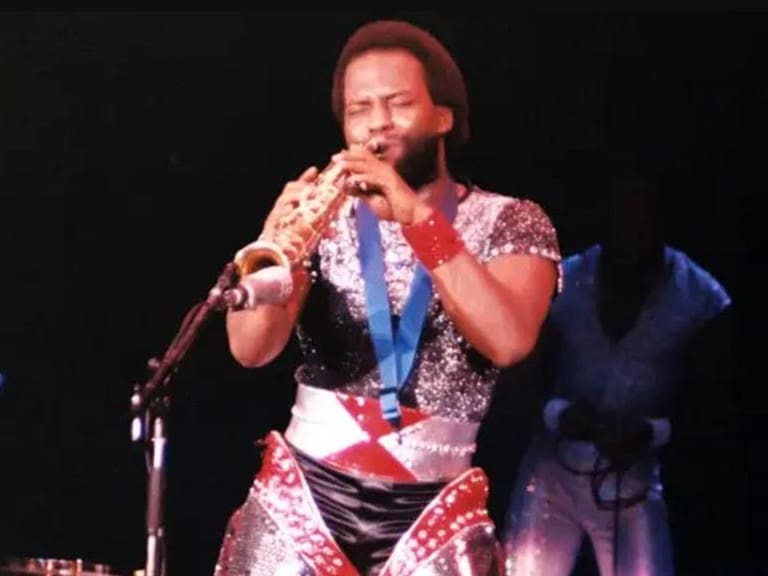 Murió Andrew Woolfolk, saxofonista de Earth, Wind & Fire y pieza clave del sonido de los ’70