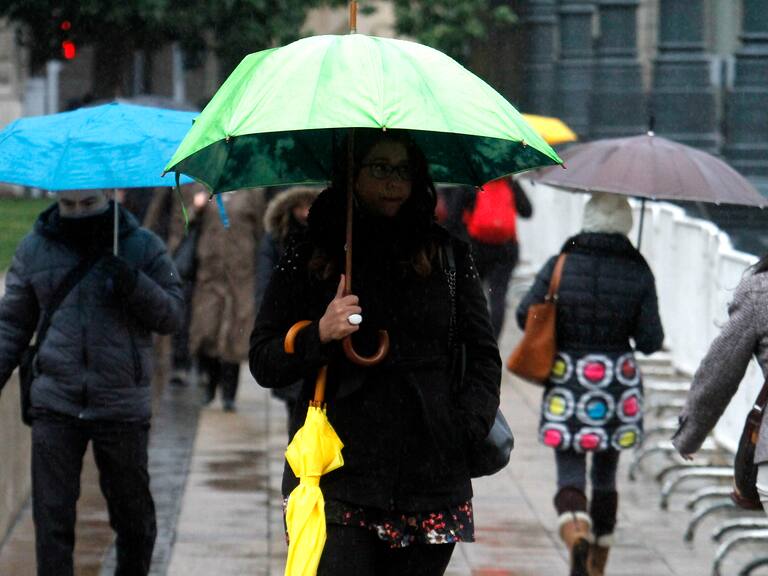 Sigue la lluvia en Chile: revisa las regiones que tendrán precipitaciones el fin de semana