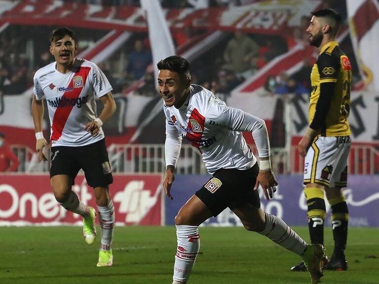 Campeonato Nacional: Curicó golea a Coquimbo por la fecha 15