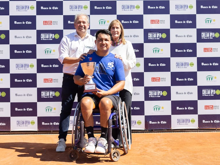Alexander Cataldo se lleva el doblete del Chilean Open de tenis en silla de ruedas