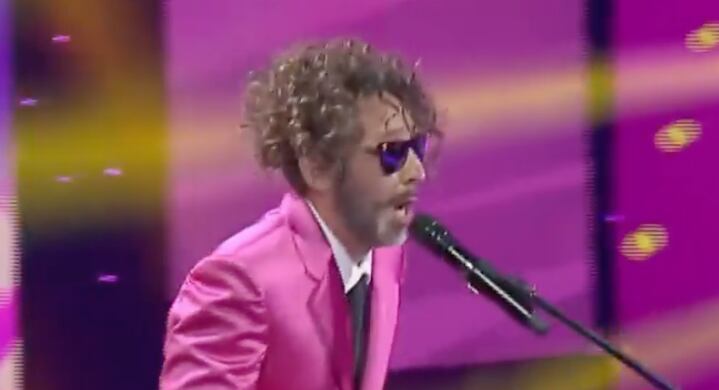 Matías Vega sorprendió en The Covers con imitación a Fito Páez