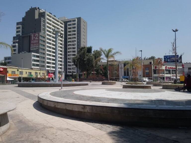 «Basta de insultar, denostar y ridiculizar»: vecina de Ñuñoa reclama contra el prejuicio de ser ñuñoína