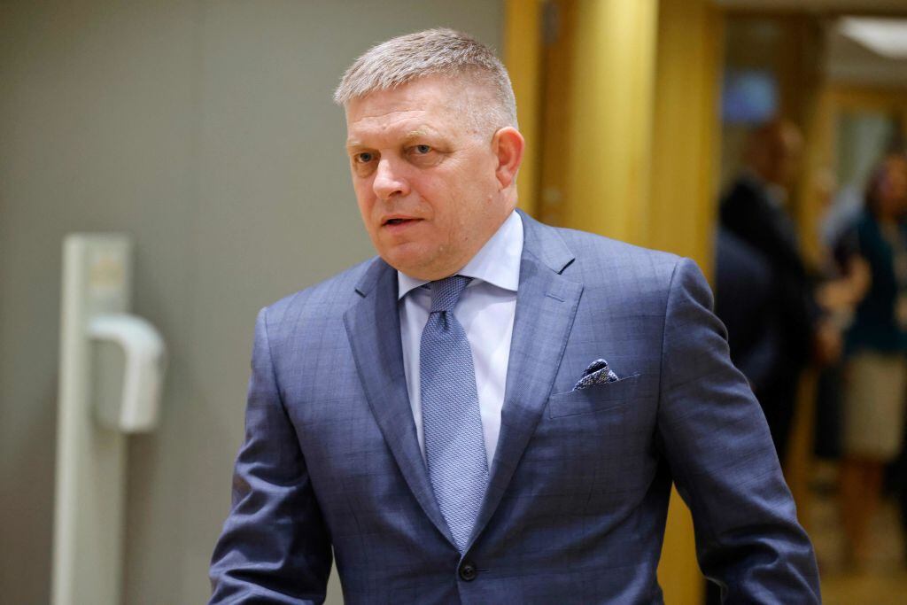 El nuevo primer ministro de Eslovaquia Robert Fico asiste a una cita de la UE