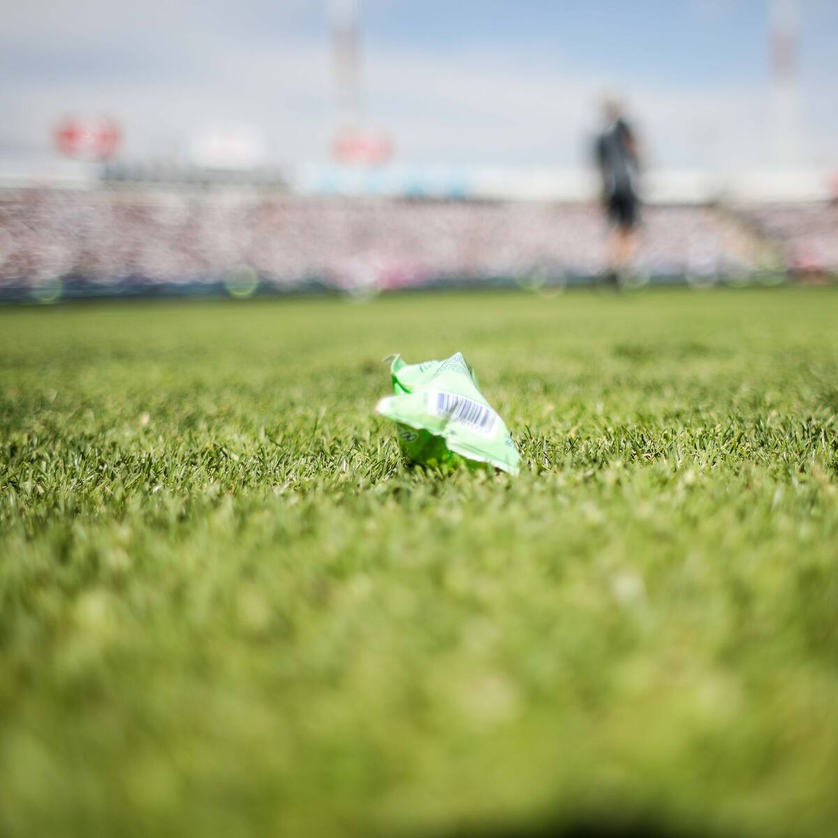 Impresentable, es poco: el deplorable estado en que quedó la cancha del Monumental