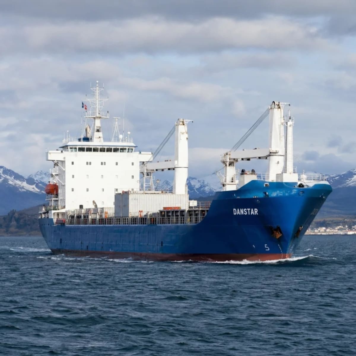 “Esto va a ocurrir”: autoridades temen que Argentina intercepte un buque chileno en Magallanes