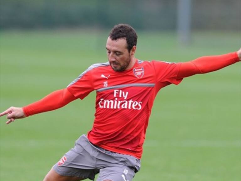Santi Cazorla anuncia nueva operación y retrasa su vuelta a las canchas