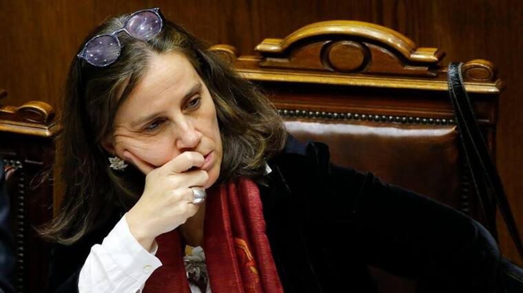 canciller Antonia Urrejola por crisis en Perú