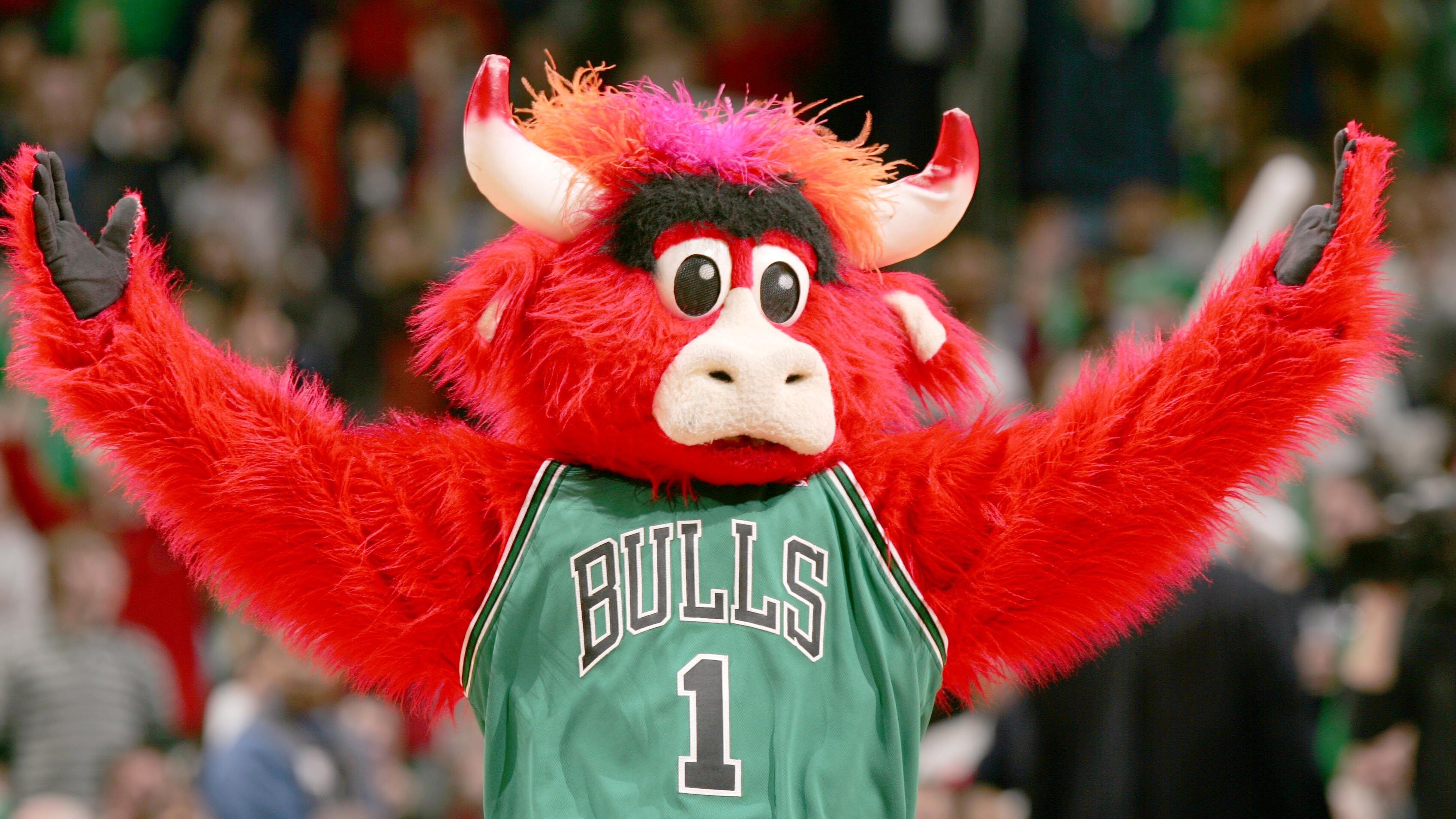 Problemas de Devin Booker con mascotas en la NBA