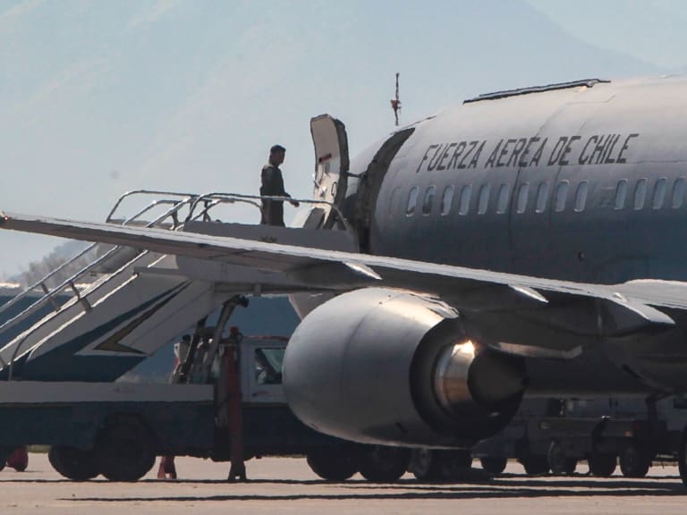 FACh suma un segundo avión para realizar vuelos humanitarios a connacionales desde Israel