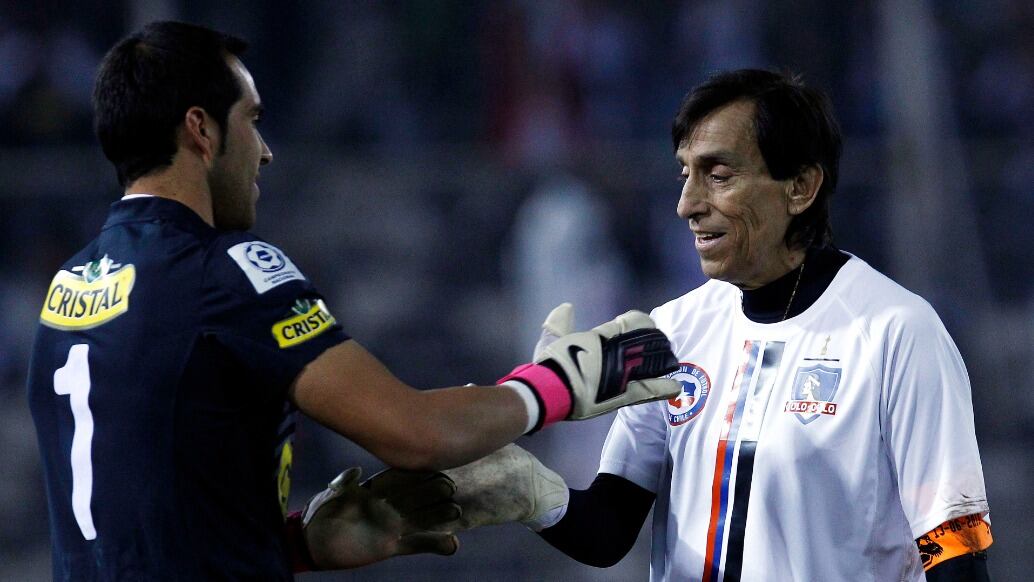 "Cóndor" Rojas apunta contra Berizzo: "Está poniendo en duda el profesionalismo de Claudio Bravo"