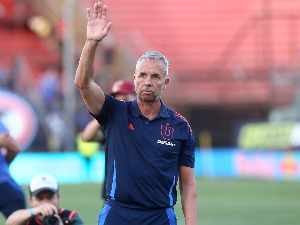 Gustavo Álvarez pierde la pulseada con otro ex DT de la U para asumir asume como entrenador de Newell’s Old Boys