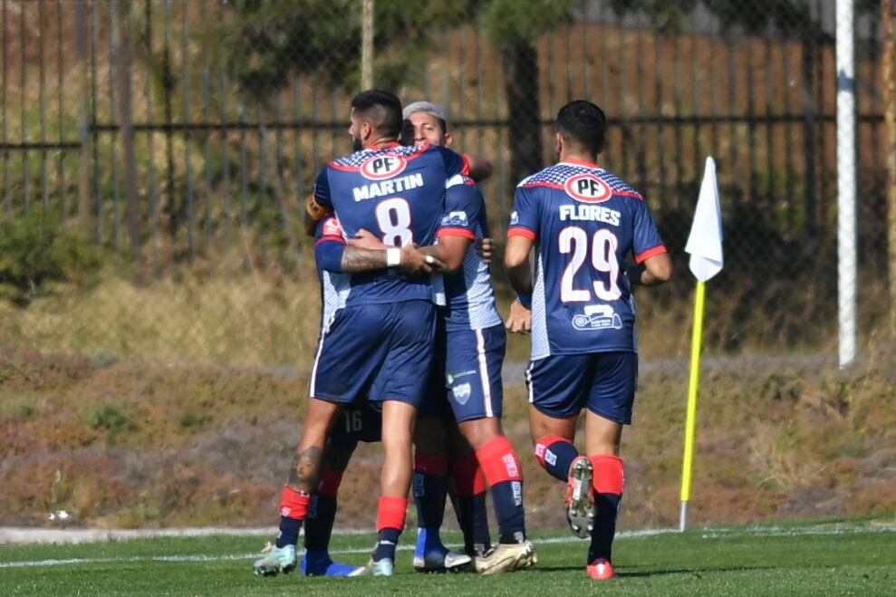 El severo dolor de cabeza de Deportes Recoleta para su duelo ante la U por Copa Chile | Agencia Uno