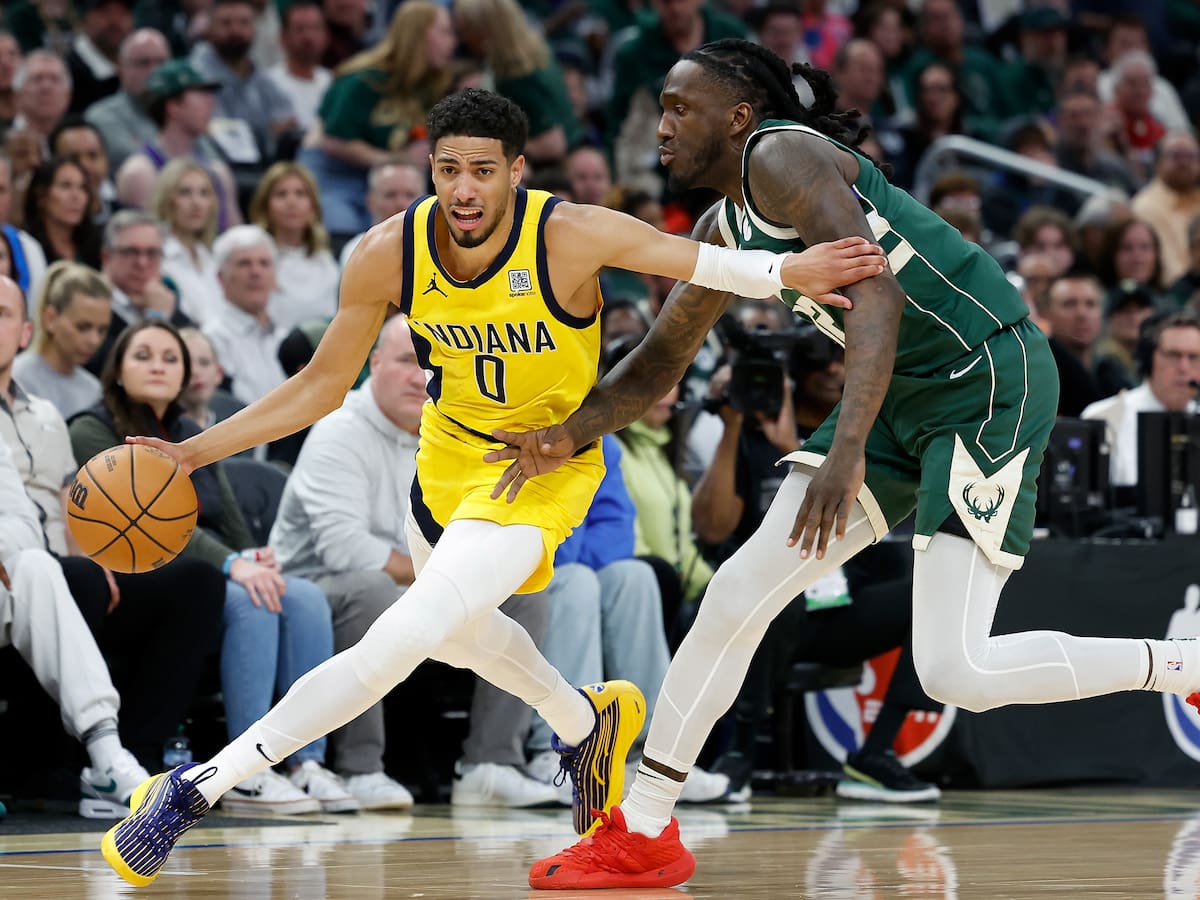 Playoffs NBA: los Pacers vencieron a los Bucks con un agónico resultado que le hizo ganar la serie