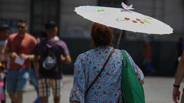 Hasta 34ºC: emiten aviso por altas temperaturas en la Región Metropolitana y otras 5 regiones del país