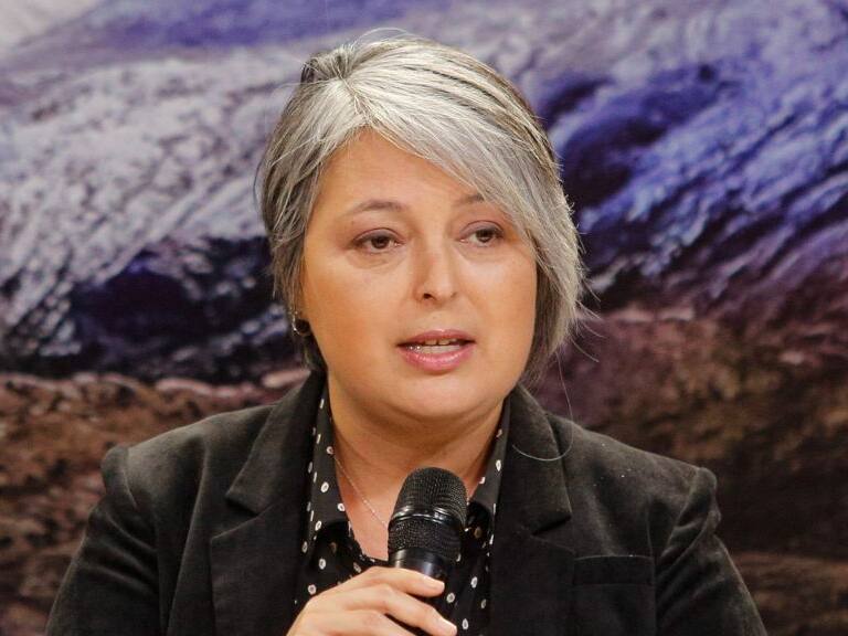 Ministra Jara llama a la Asociación de AFP a «tener un poquito de sentido de realidad» tras propuesta previsional