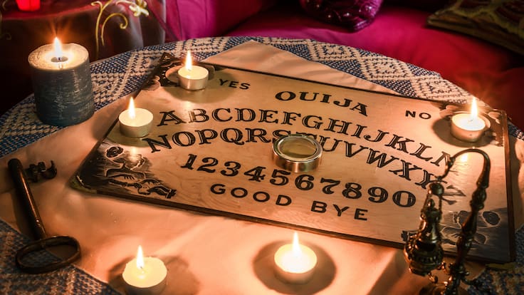 La verdadera historia de la ouija, un juego envuelto en misterio y terror