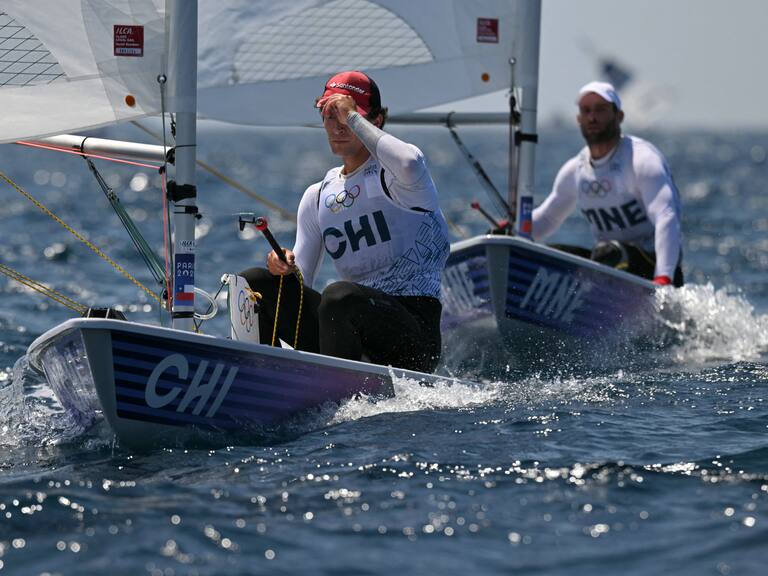 Clemente Seguel arranca en el top 15 de la vela clase ILCA 7 en París 2024